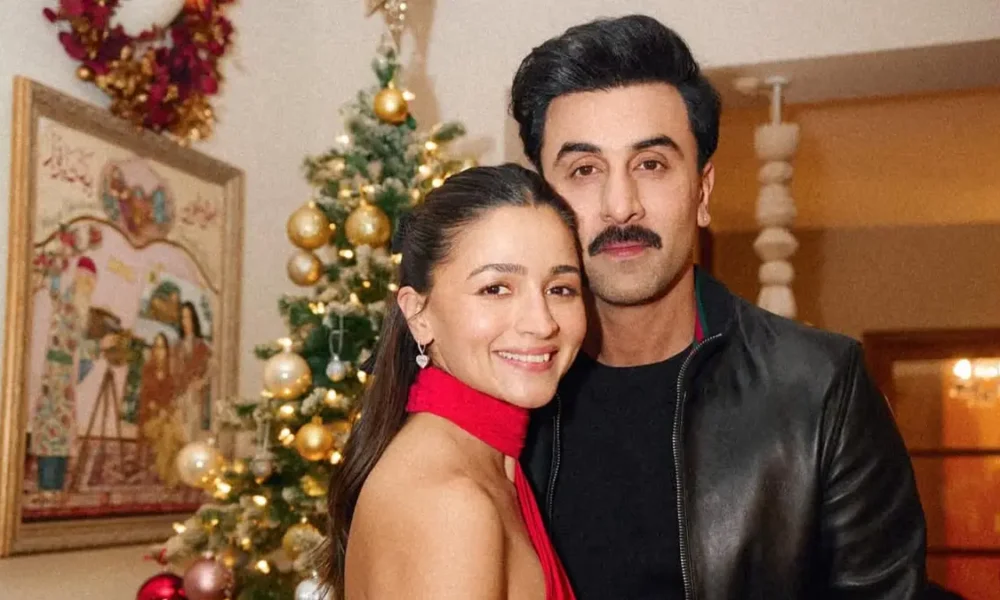 alia-bhatt-christmas_HD