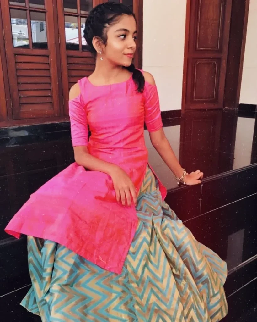 hansika krishna school days