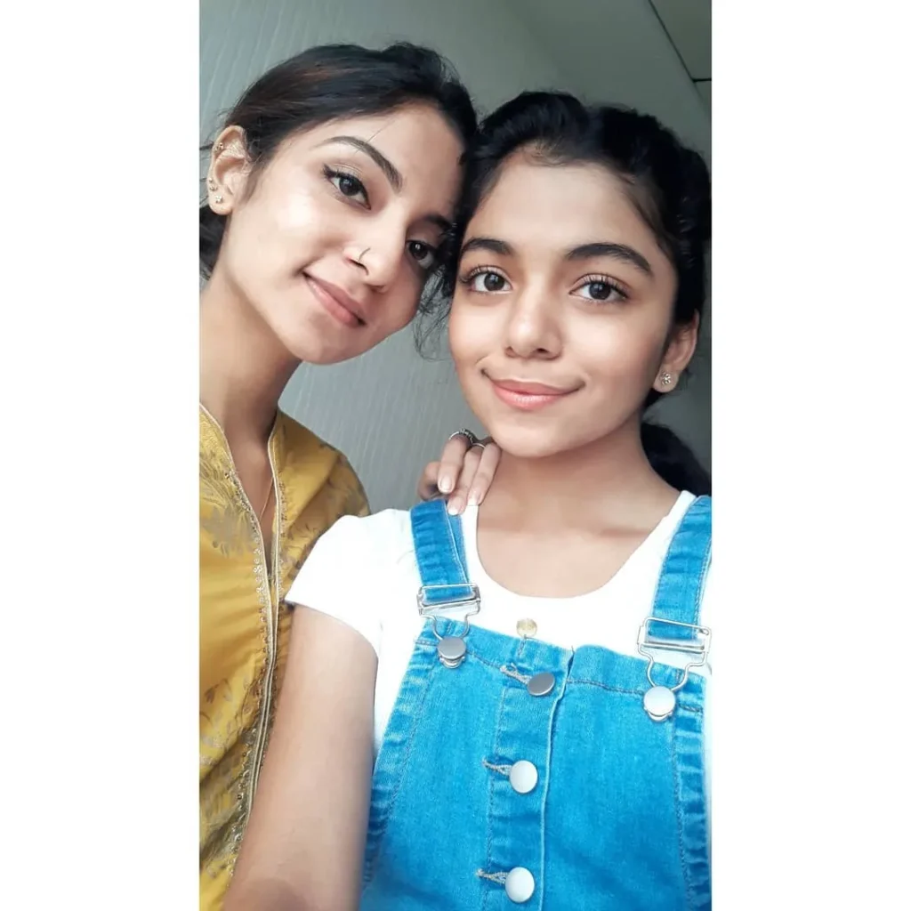 hansika krishna childhood gallery image