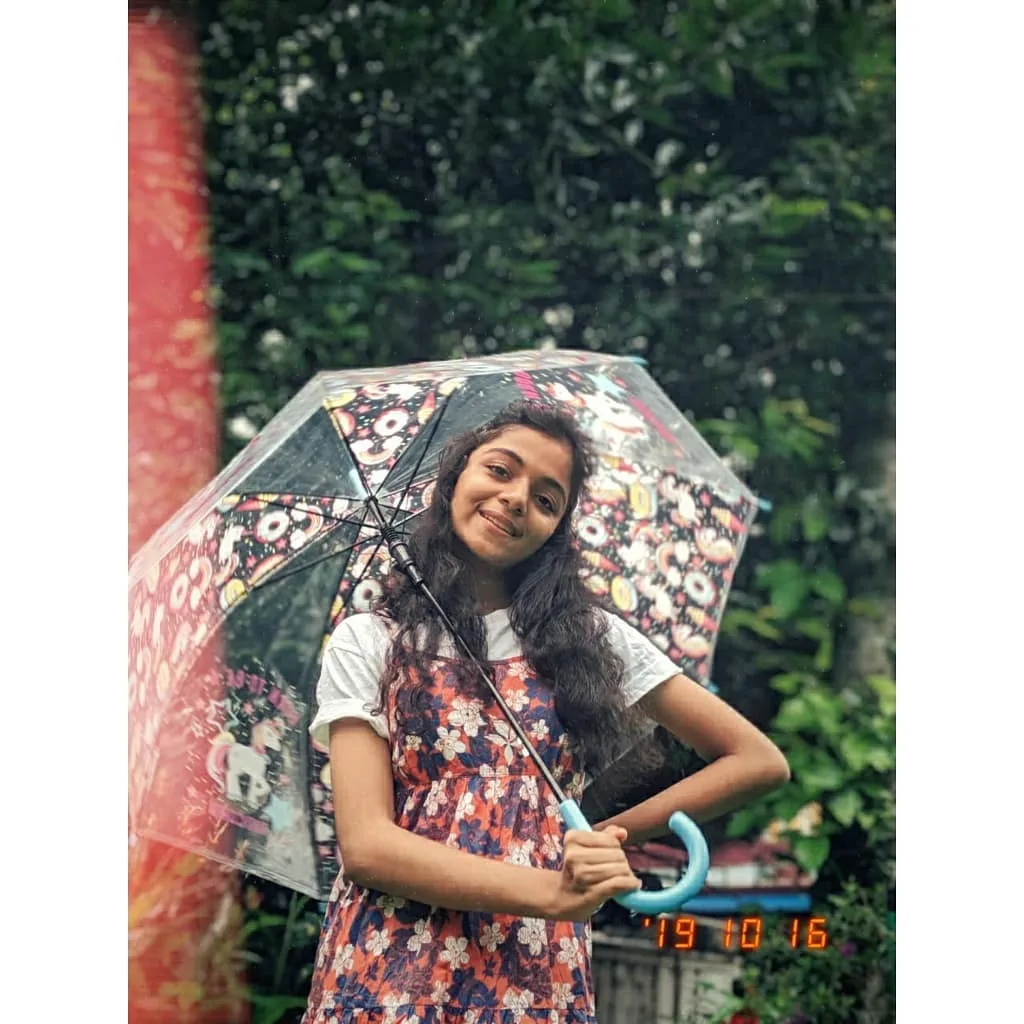 hansika krishna childhood memories