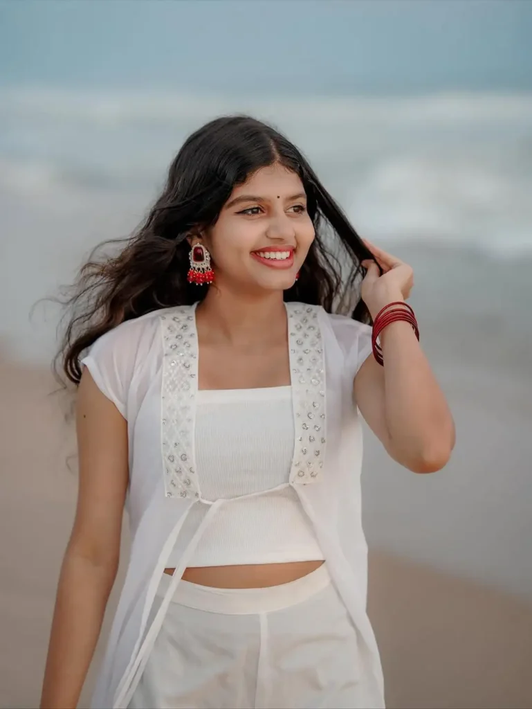 nivedya-r-sankar-biography